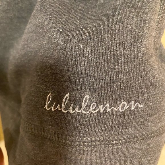 Women's Lululemon Savasana Wrap Jacket Gray Size 6 Buttons - Picture 4 of 9